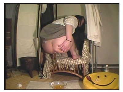 便所盗撮ピクチャ10